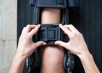 There are several types of knee injuries that can occur from traumatic accidents. Here are some of the most common: